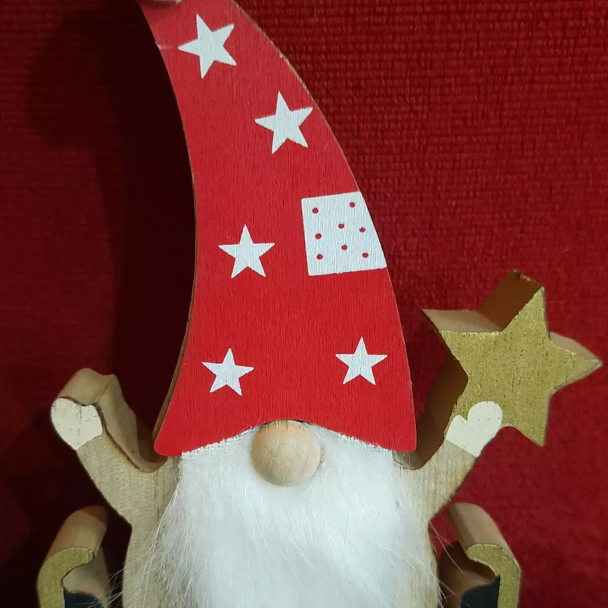 Père Noël avec bonnet étoile